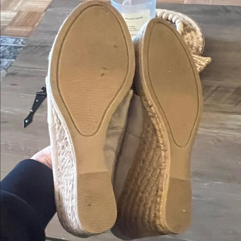 Elegant Cream espadrilles